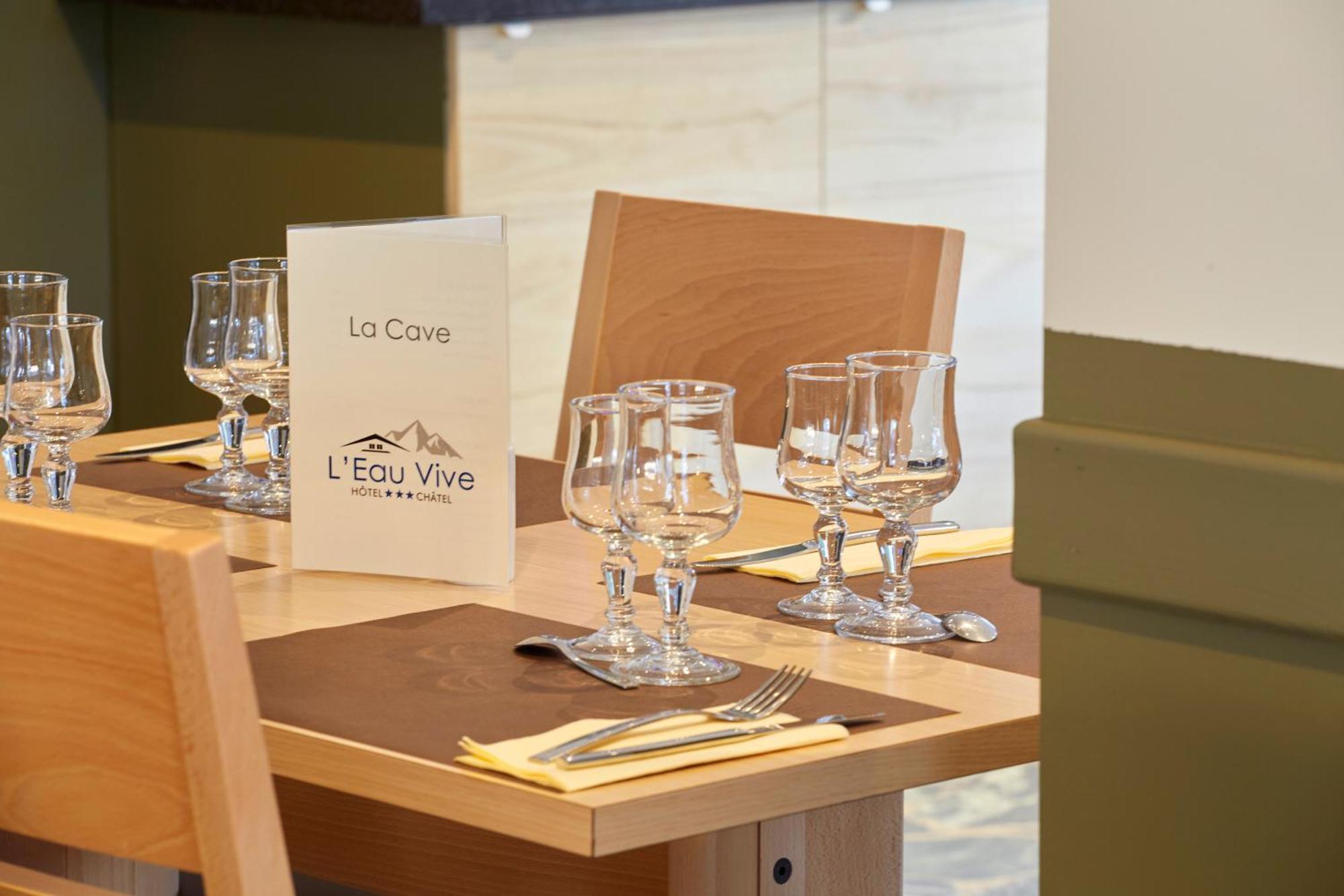 Hotel Eliova L'Eau Vive Chatel Luaran gambar