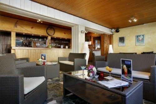 Hotel Eliova L'Eau Vive Chatel Luaran gambar