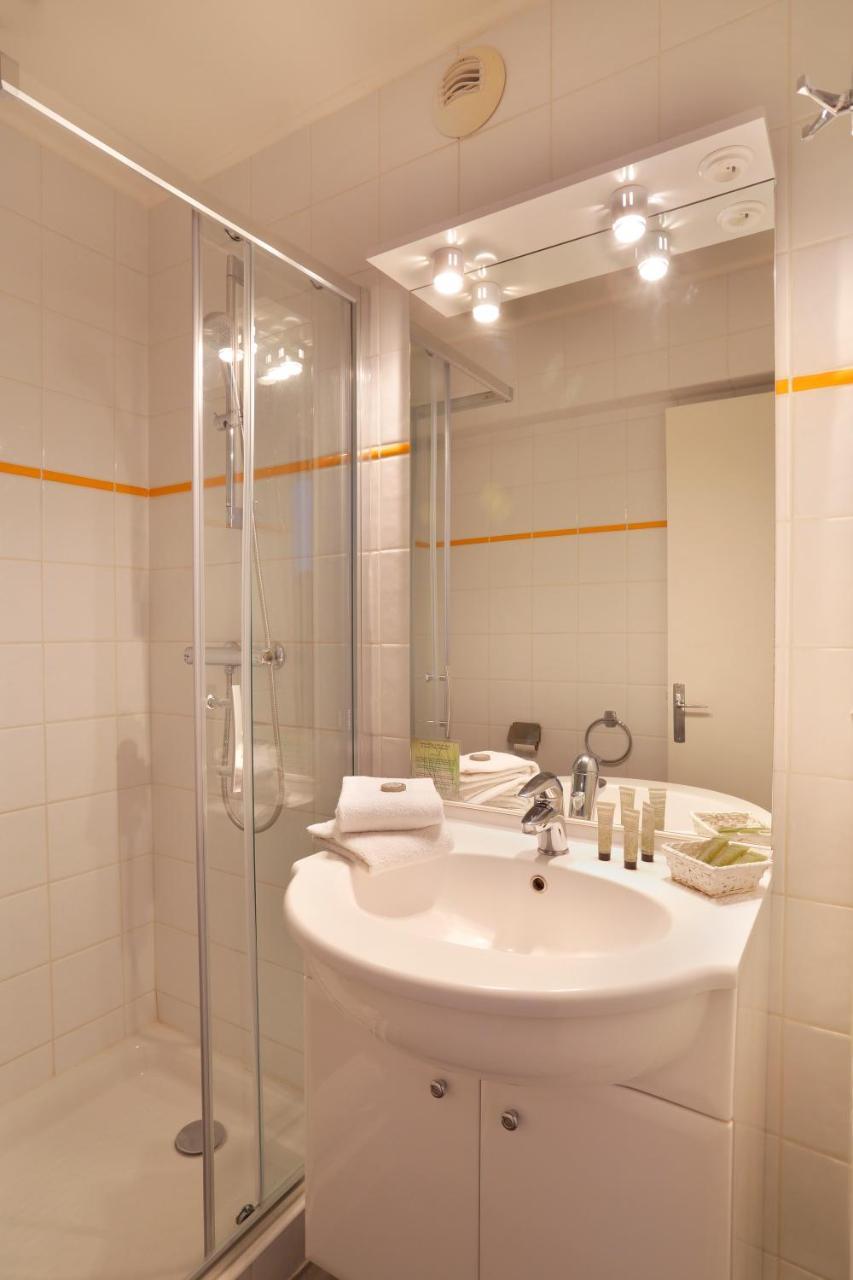 Hotel Eliova L'Eau Vive Chatel Luaran gambar